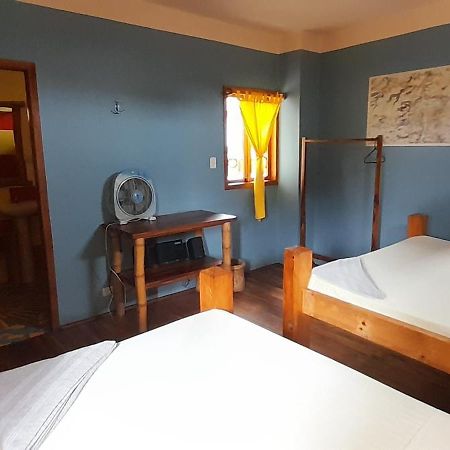 Hotel Boutique Hurvinek Montañita Buitenkant foto