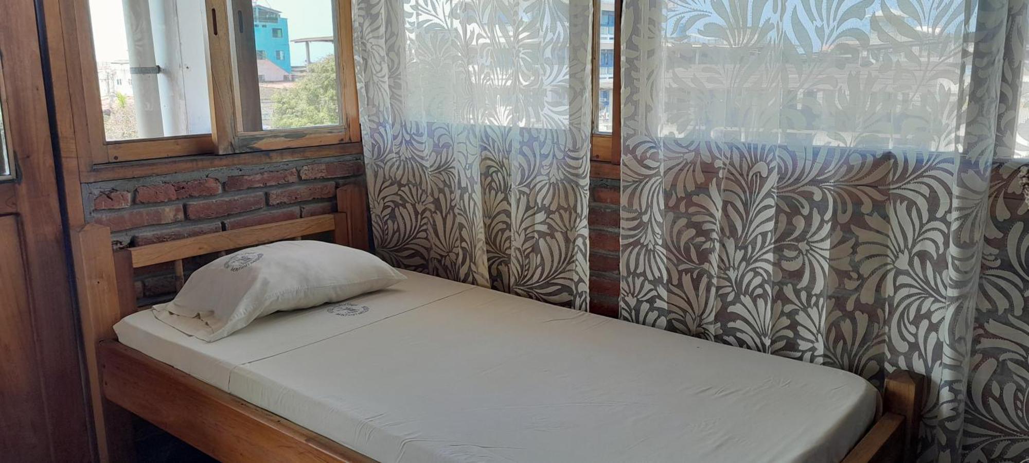 Hotel Boutique Hurvinek Montañita Buitenkant foto